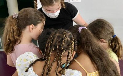 Ateliers avec Clemie autour des femmes artistes